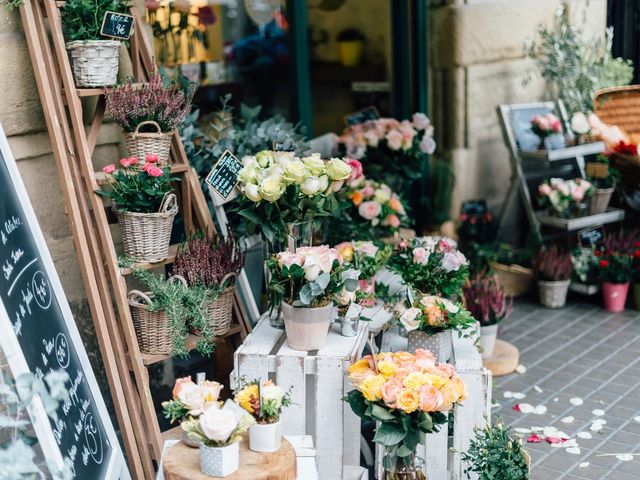 Flower shop front with fresh bouquets